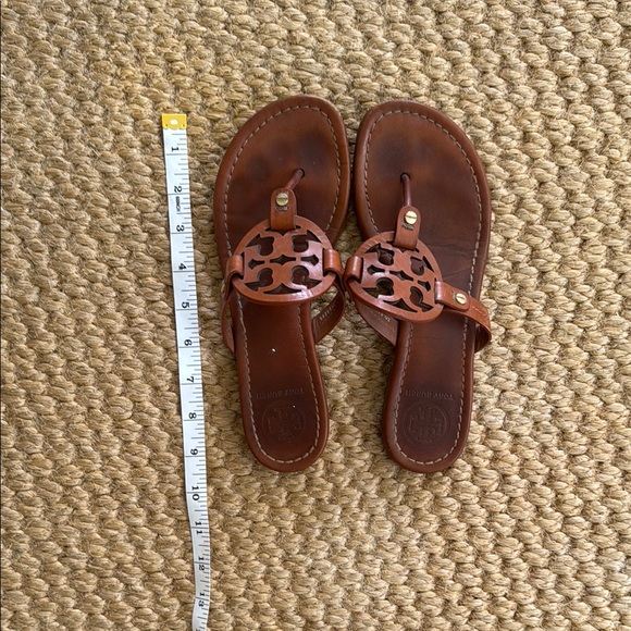 Tory Burch Brown Miller Sandals in Vintage Vachette - Picture 5 of 6